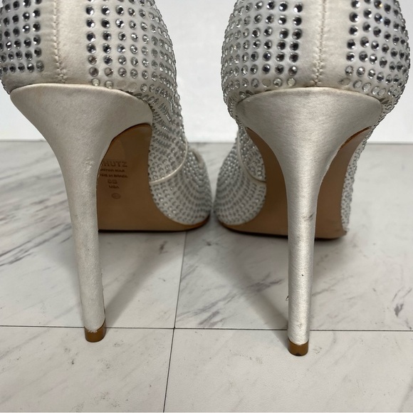 Schutz Lou Crystal Pointy Toe Pump 8B - Picture 5 of 16